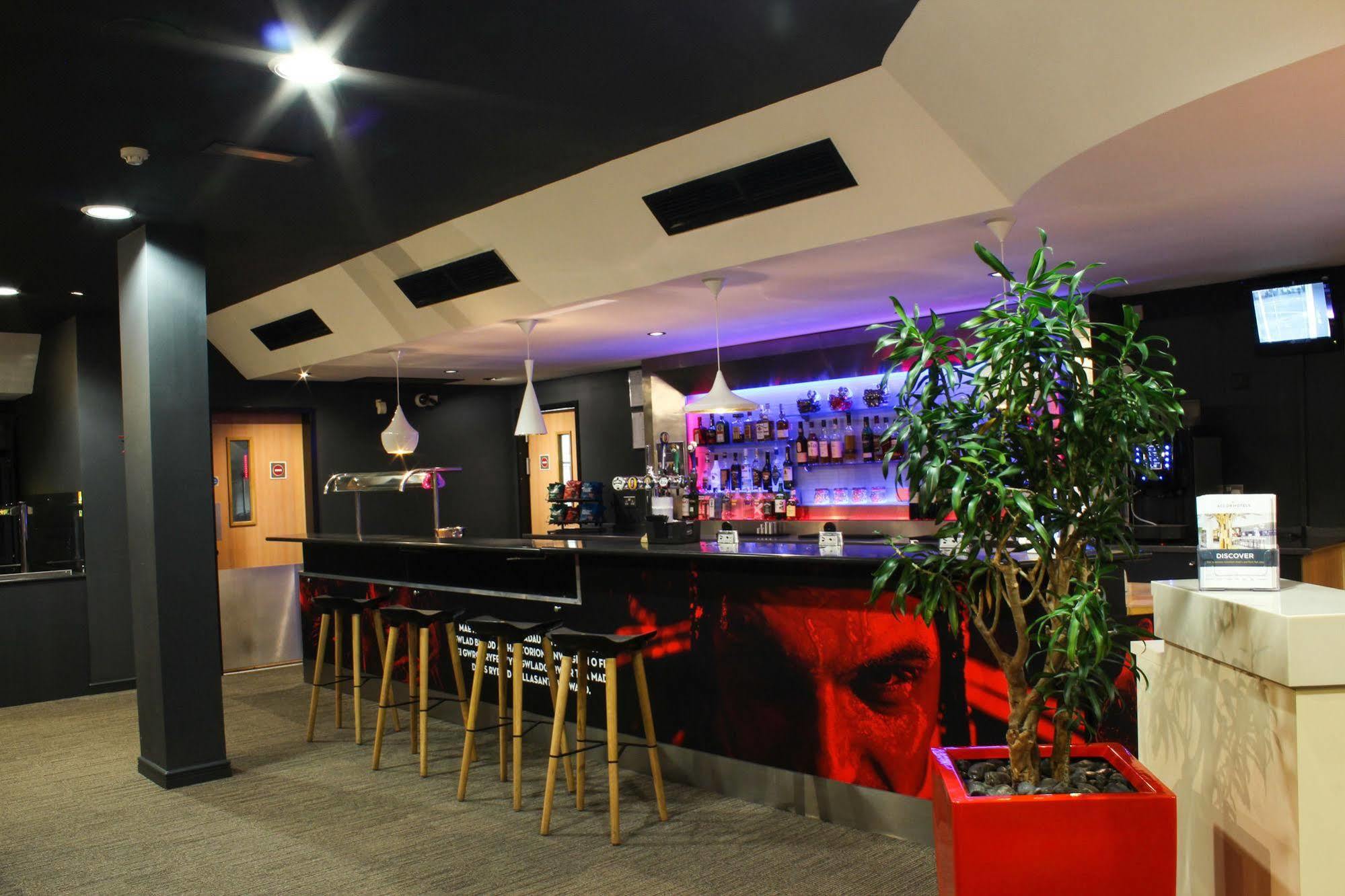 宜必思卡的夫酒店 卡迪夫 外观 照片